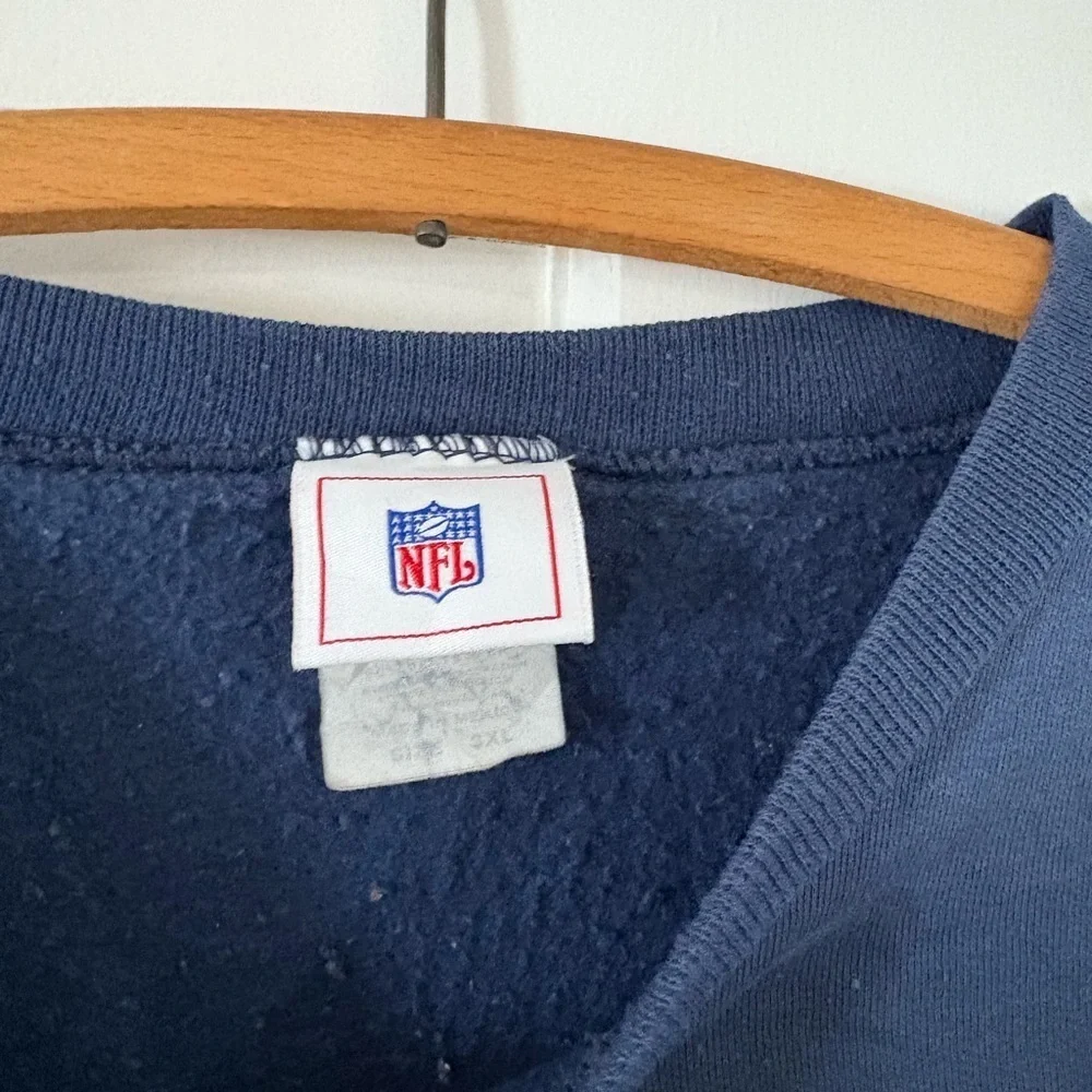 Vintage Tennessee Titans Navy Blue Sweater